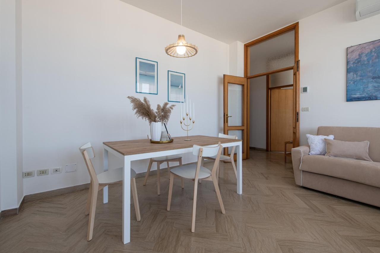 Ventodue Apartment Rimini Exterior photo